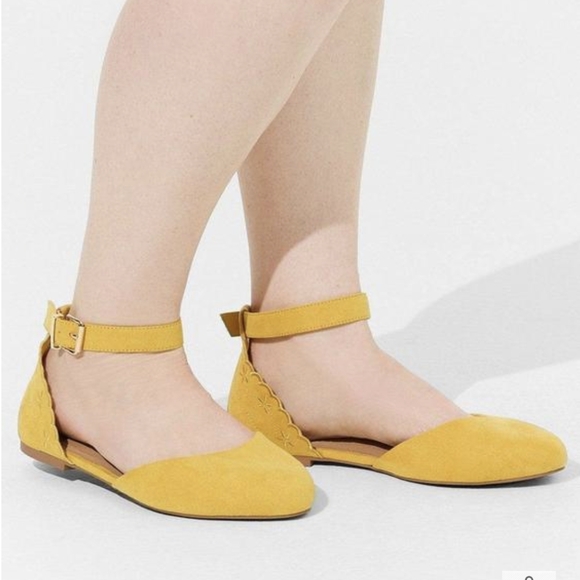 NWT Torrid Scalloped Flats (WW Size 8) - Picture 2 of 6